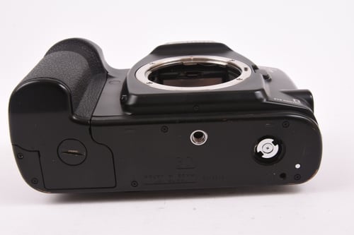 thumbnail-6 for Canon EOS 3 Body