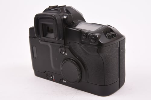 thumbnail-2 for Canon EOS 3 Body