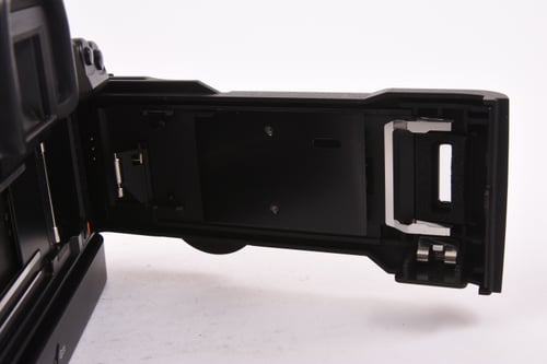 thumbnail-4 for Canon EOS 3 Body