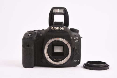 thumbnail-6 for Canon EOS 7D II Body