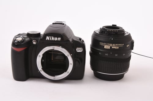 thumbnail-4 for Nikon D60 w/18-55mm