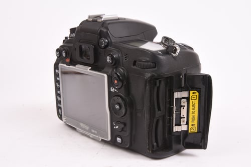 thumbnail-2 for Nikon D7000 Body