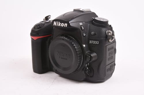 Nikon D7000 Body
