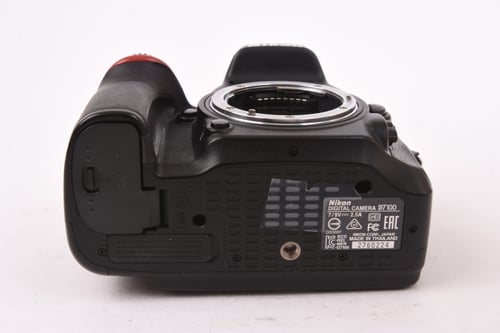 thumbnail-5 for Nikon D7100 Body