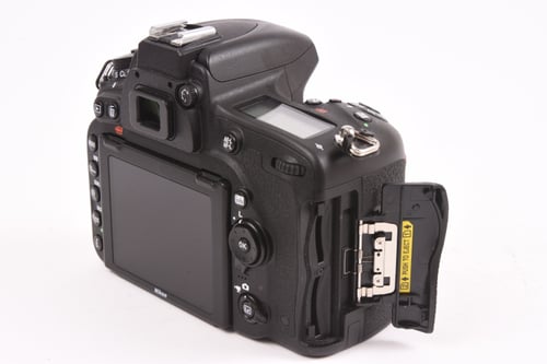 thumbnail-3 for Nikon D750 Body