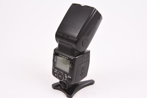 thumbnail-1 for Nikon Speedlight SB-700