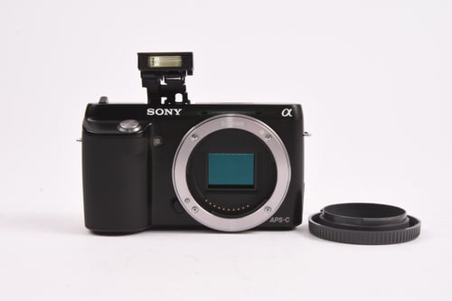 thumbnail-6 for Sony NEX-F3 Body