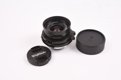 Voightlander 21mm f/4 For Leica M
