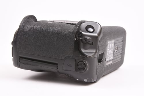 thumbnail-9 for Canon EOS 1DX II Body Shutter Count: 234k