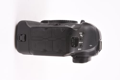 thumbnail-5 for Canon EOS 1DX II Body Shutter Count: 234k