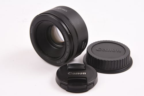 Canon EF 50mm f/1.8 STM