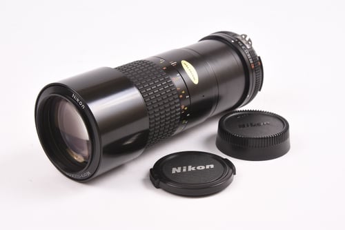 Nikon AIS 200mm f/4 Micro DUST