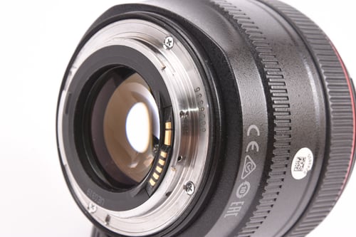 thumbnail-6 for Canon EF 50mm f/1.2 L USM