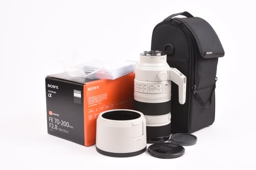 Sony FE 70-200mm f/2.8 GM OSS II