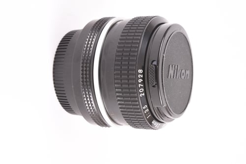 thumbnail-2 for Nikon NON-AI Nikkor 28mm f/3.5