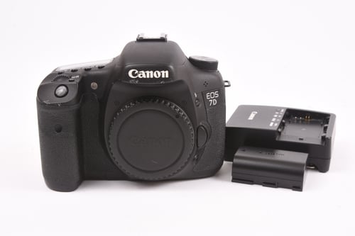 Canon 7D Body