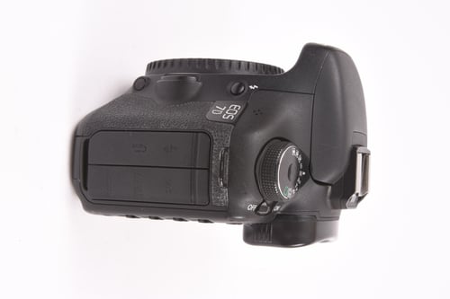 thumbnail-5 for Canon 7D Body