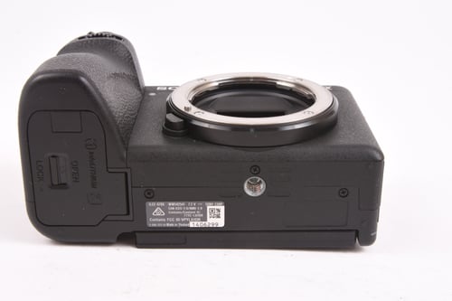 thumbnail-5 for Sony A6700 Body