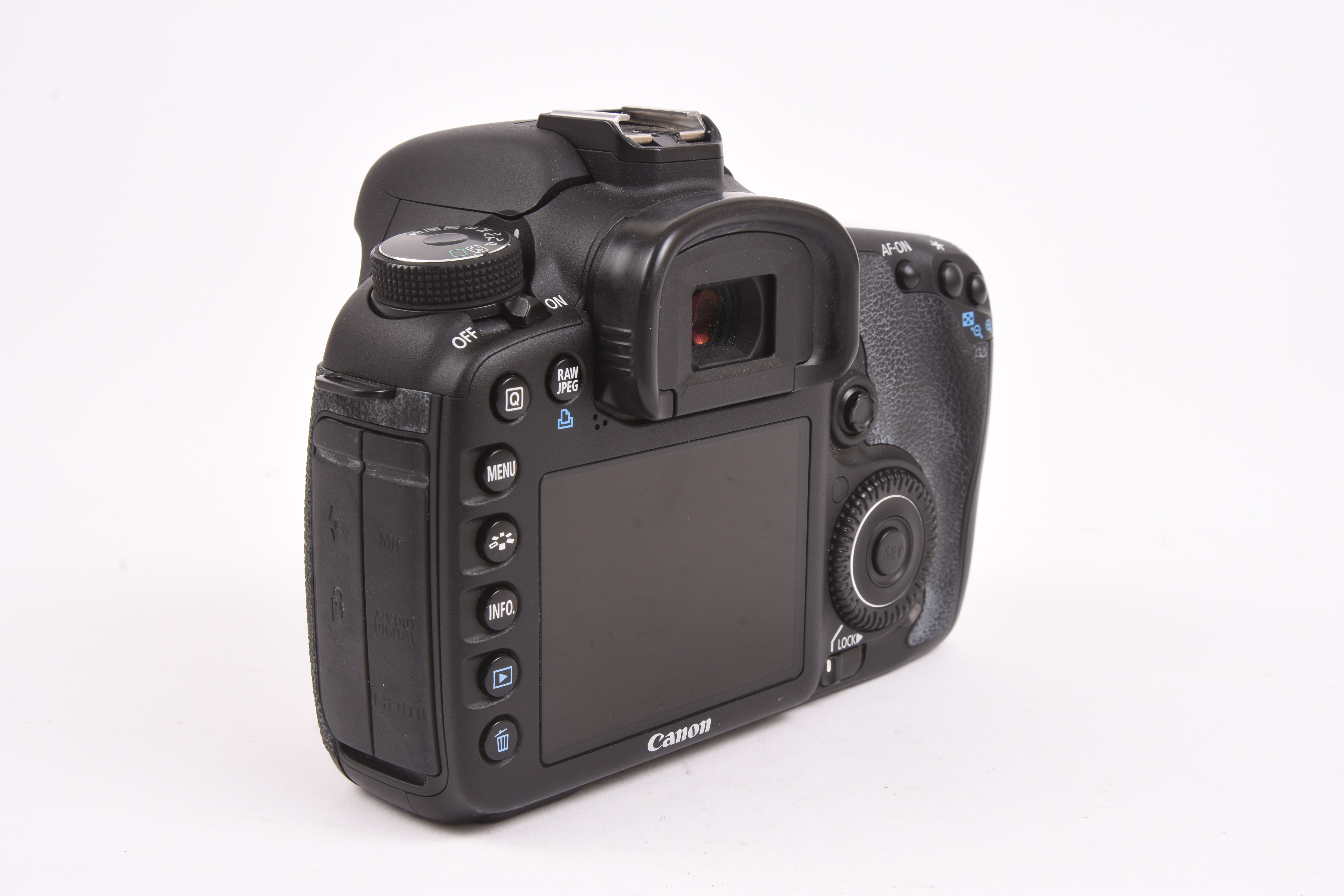 Canon 7D Body | GearFocus