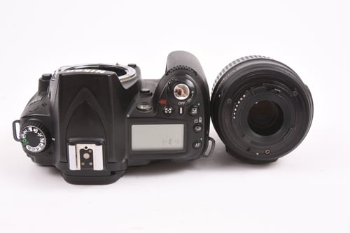 thumbnail-6 for Nikon D90 w/18-55mm