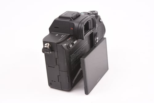 thumbnail-5 for Sony a7R IV Body
