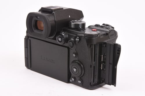 thumbnail-2 for Panasonic G9 II Body