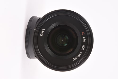 thumbnail-8 for Zeiss 25mm f/2 for Sony E