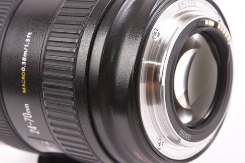 thumbnail-5 for Canon EF 24-70mm f/2.8 L