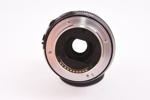 thumbnail-7 for Fujifilm XF 18-55mm f/2.8-4 R LM