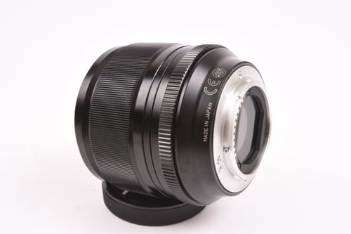 thumbnail-4 for Fujifilm XF 56mm f/1.2 R