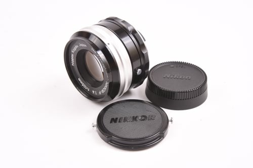 Nikkor-P 105mm f/4