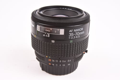 Nikon AF 35-70mm f/3.3-4.5