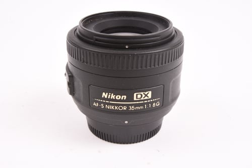 Nikon AFS 35mm f/1.8 G DX
