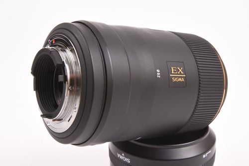 thumbnail-3 for Sigma 105mm f/2.8 DG Macro HSM for Nikon F