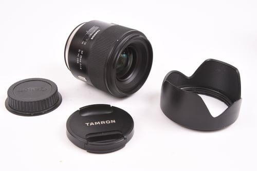 thumbnail-8 for Tamron 35mm f/1.8 (H012) for Canon EF