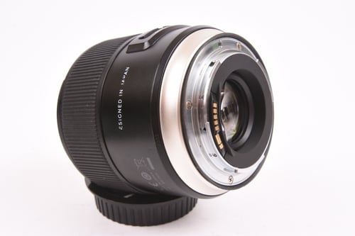 thumbnail-4 for Tamron 35mm f/1.8 (H012) for Canon EF