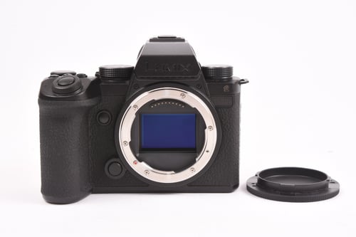 thumbnail-7 for Panasonic S5 II X Body