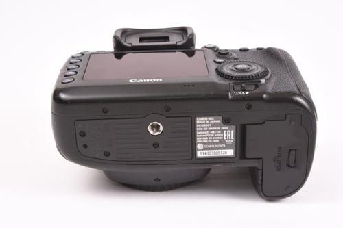 thumbnail-8 for Canon 5D IV Body