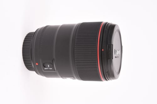thumbnail-2 for Canon EF 35mm f/1.4 L II USM