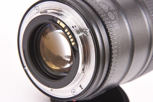 thumbnail-6 for Canon EF 35mm f/1.4 L II USM