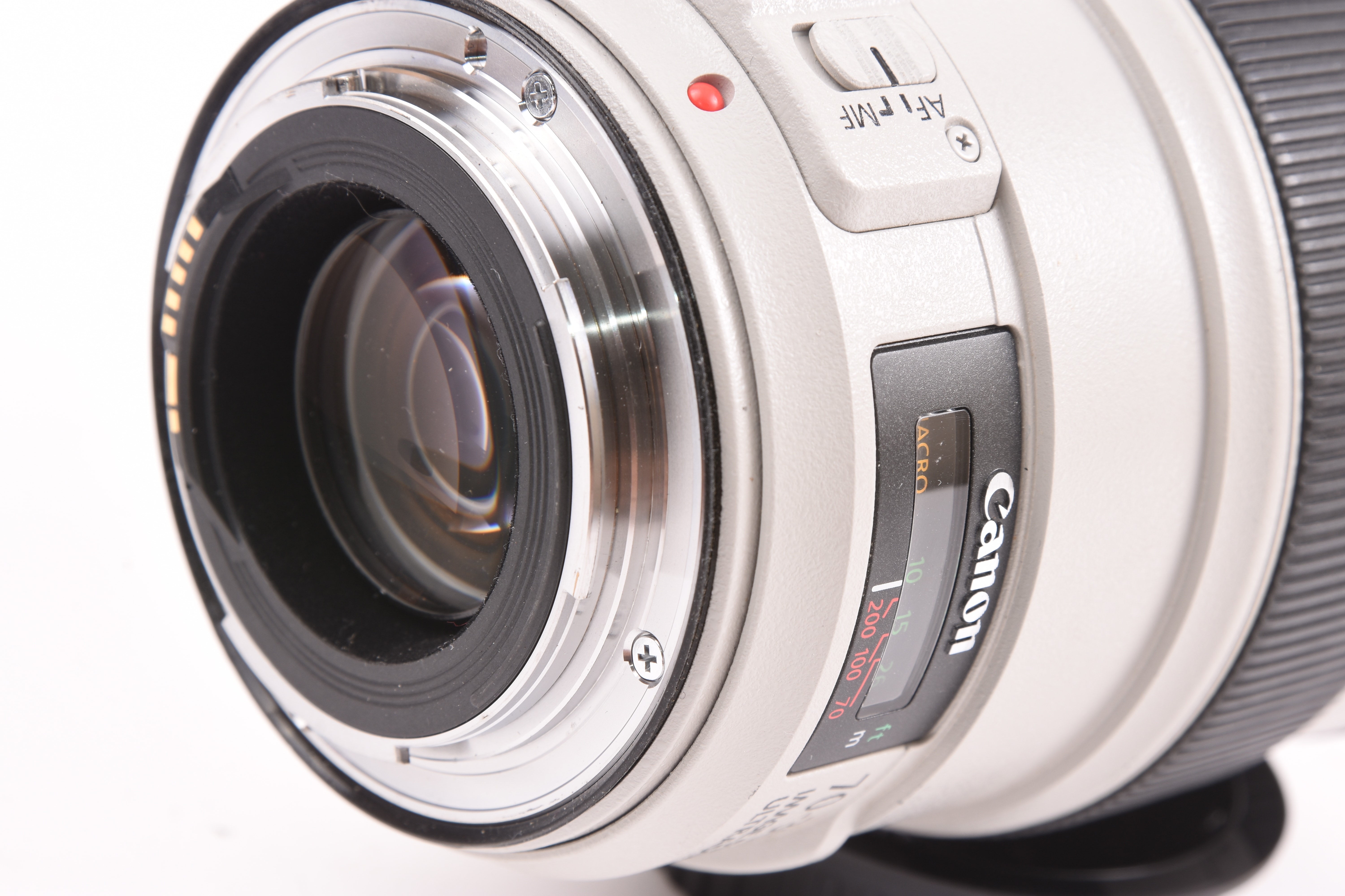 Canon EF 70-300mm f/4-5.6 L IS USM | GearFocus