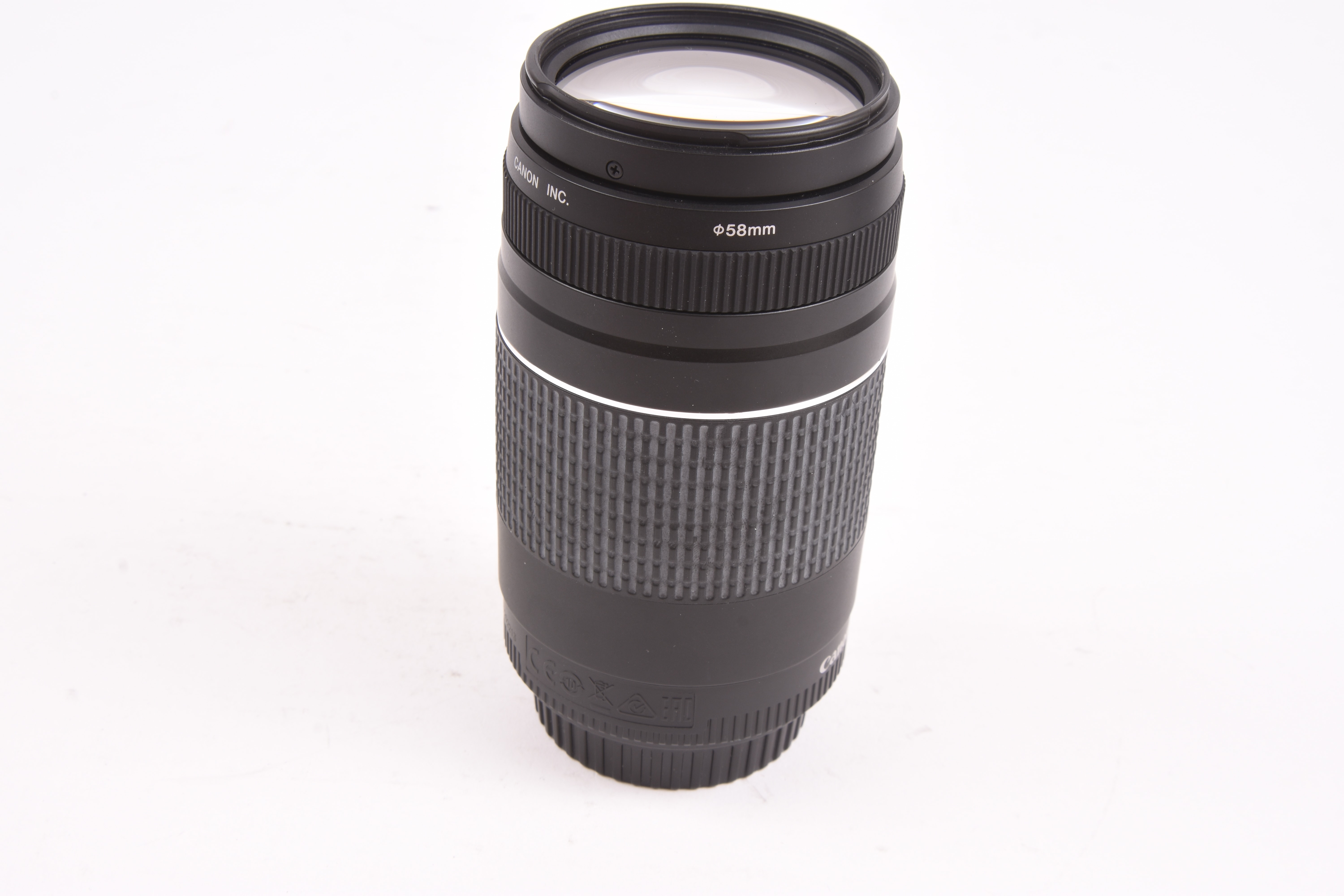 Canon 75-300mm f/4-5.6 III — image 2