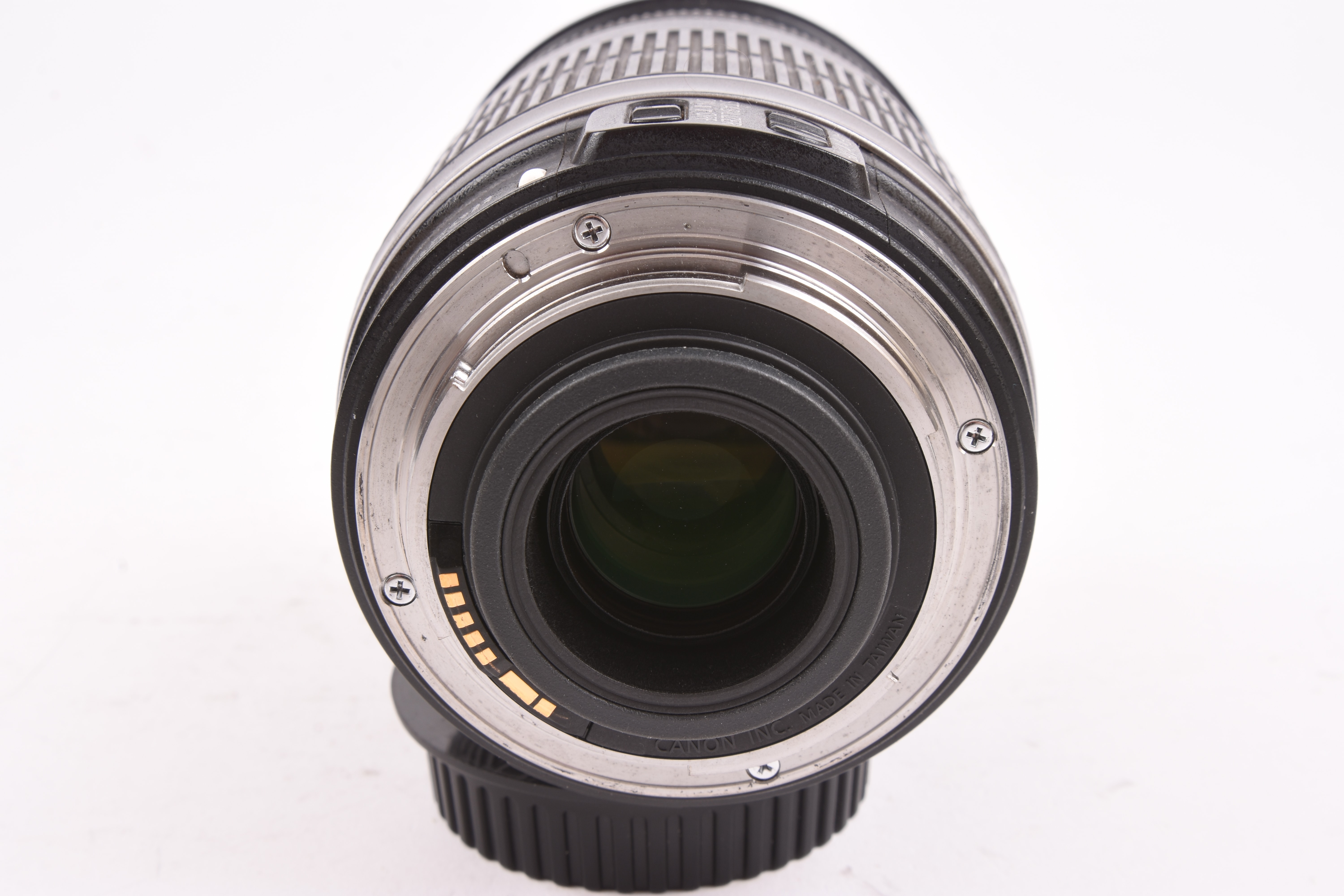 Canon 18-200mm f/3.5-5.6 IS — image 8