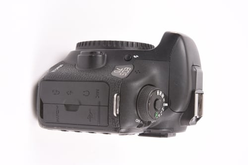thumbnail-5 for Canon EOS 7D II Body