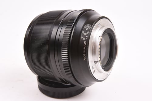 thumbnail-4 for Fujifilm XF 56mm f/1.2 R