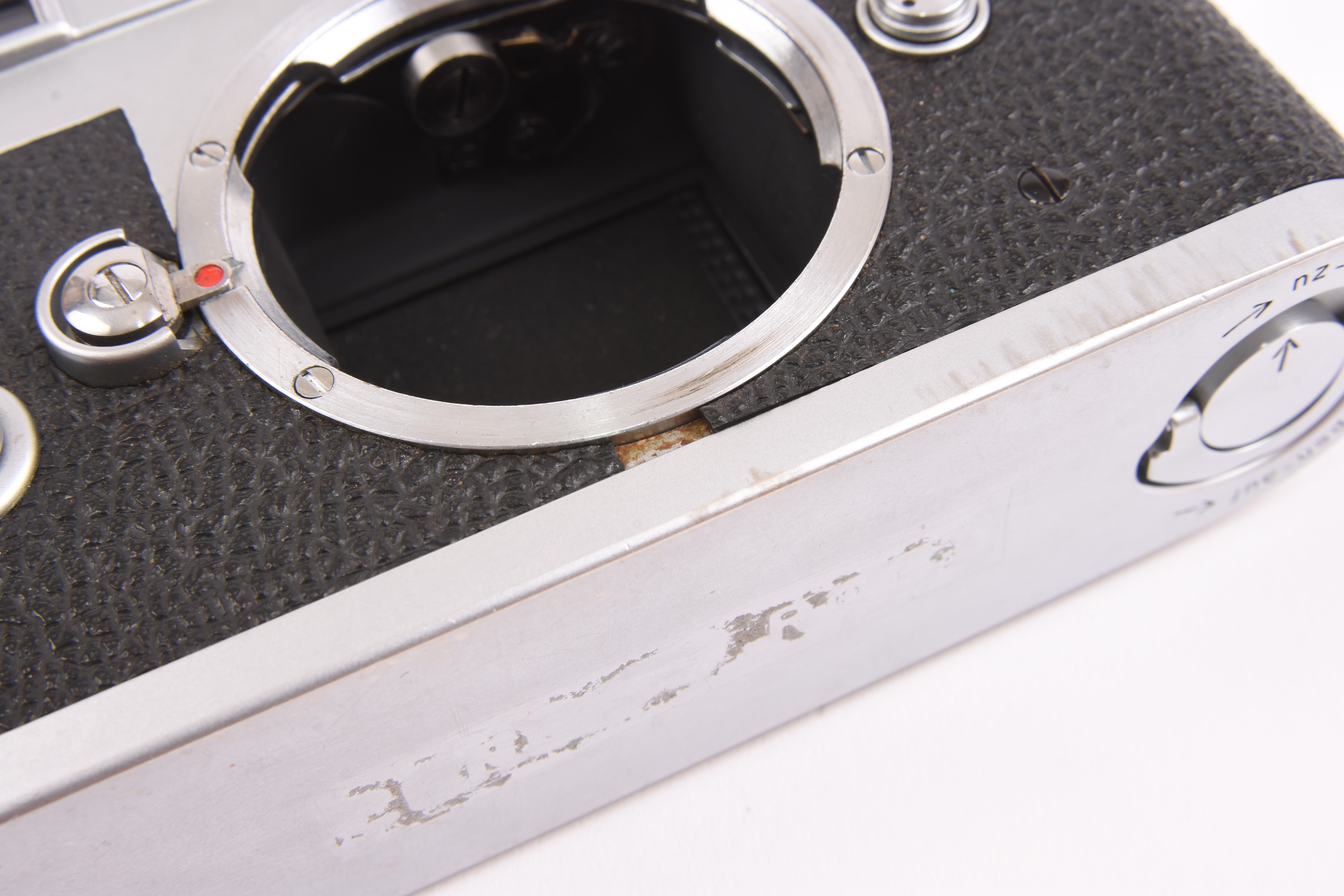 Leica M3 Film Camera Used — For Sale, Specs & Reviews | GearFocus
