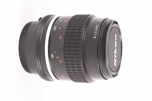 thumbnail-3 for Nikon AIS 55mm f/2.8 Macro TIGHT FOCUS