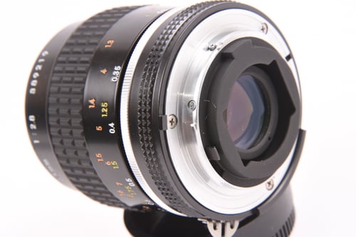 thumbnail-5 for Nikon AIS 55mm f/2.8 Macro TIGHT FOCUS
