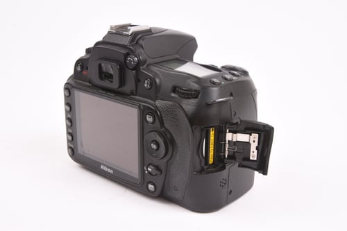 thumbnail-2 for Nikon D90 Body