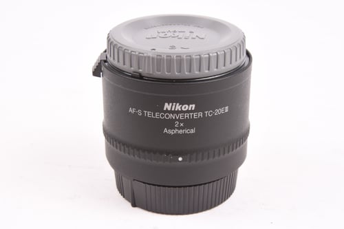 Nikon TC-20E III Teleconverter